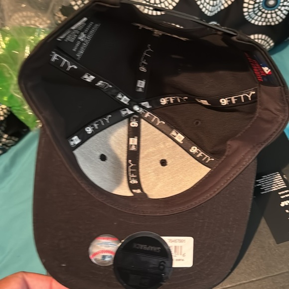 Chicago White Sox SnapBack (City Flag) - Picture 4 of 4